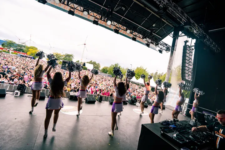 Frankfurt Galaxy Cheerleader · Open Air 2026 – Foto 26 von 33