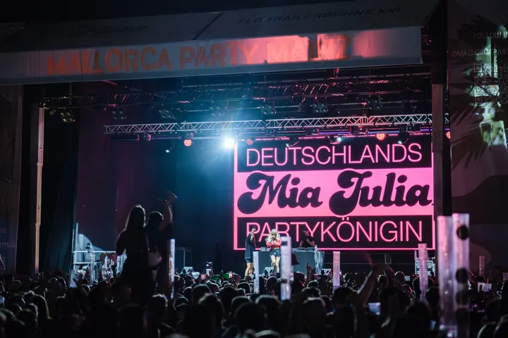 Mia Julia · Open Air 2026 – Foto 9 von 94