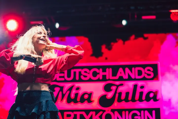 Mia Julia · Open Air 2026 – Foto 27 von 94