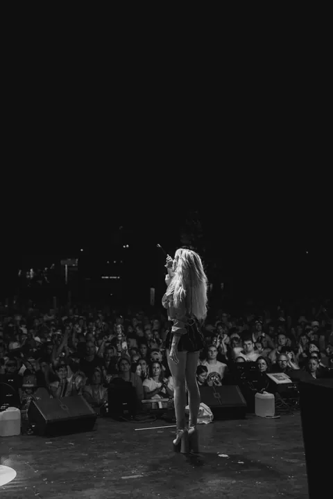 Mia Julia · Open Air 2026 – Foto 69 von 94